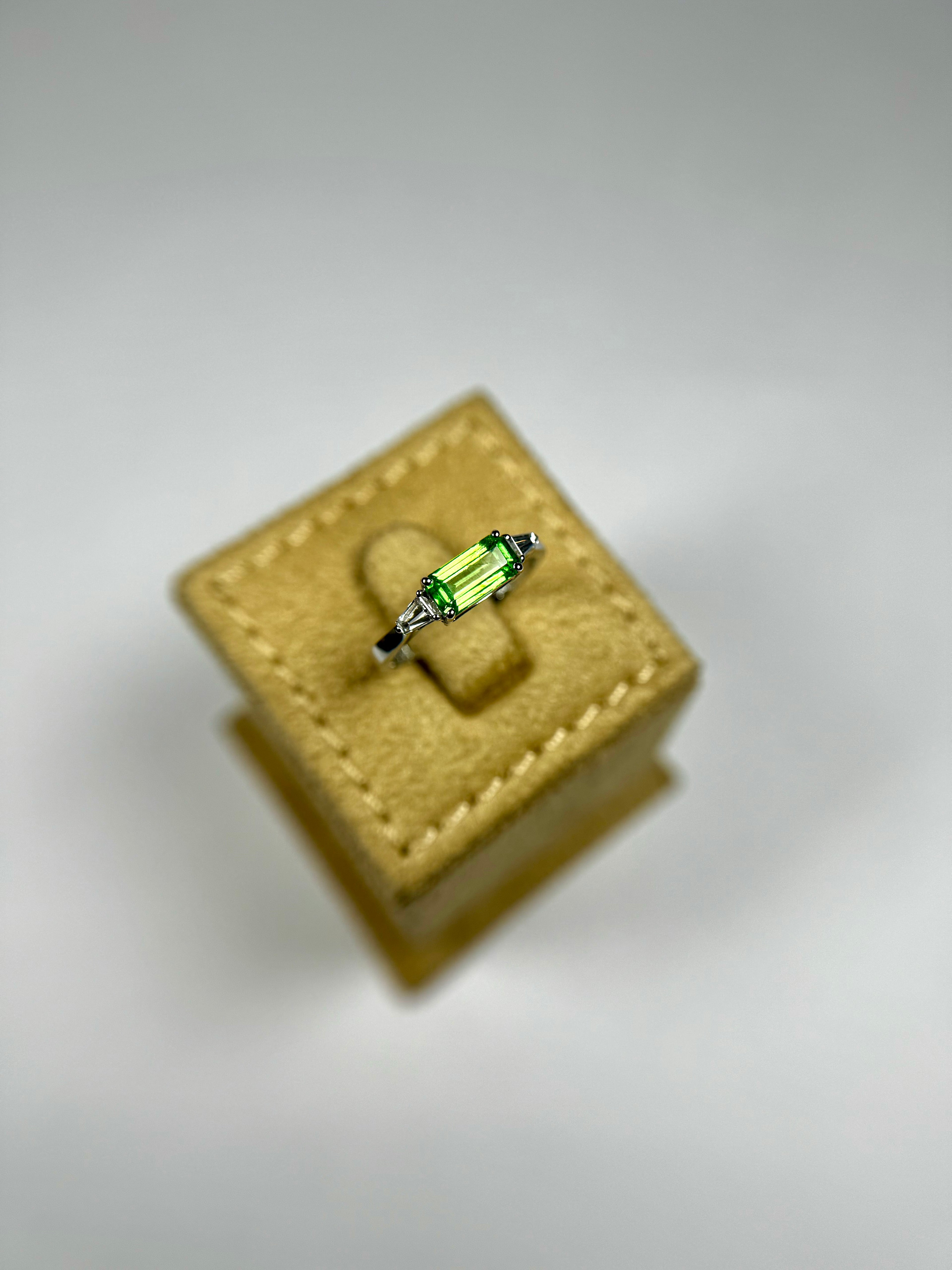 Tsavorite diamond white gold ring