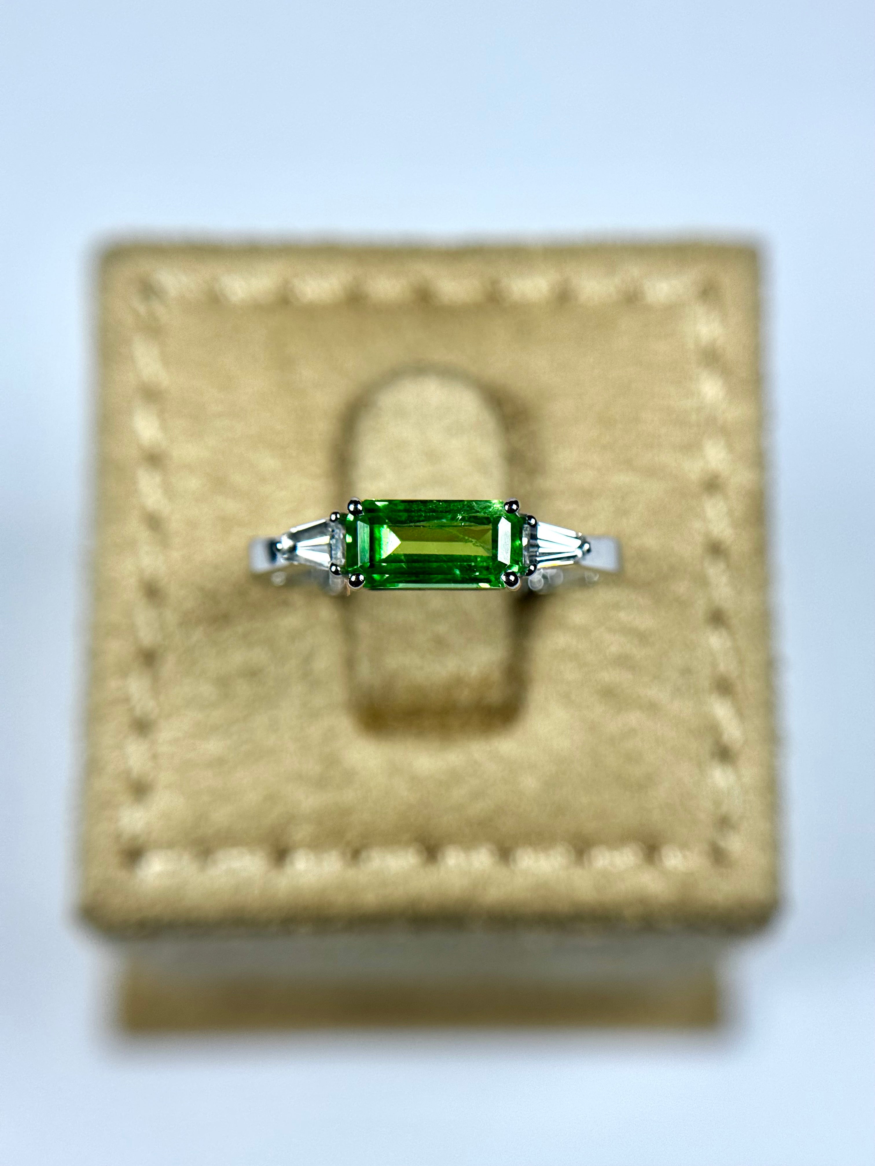 Tsavorite diamond white gold ring