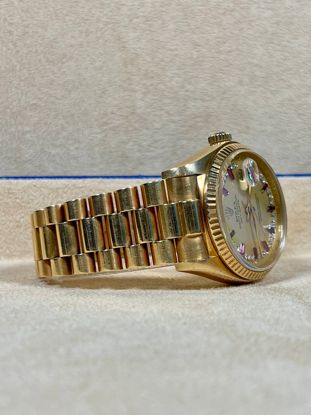 Rolex daydate String Ruby baguette
